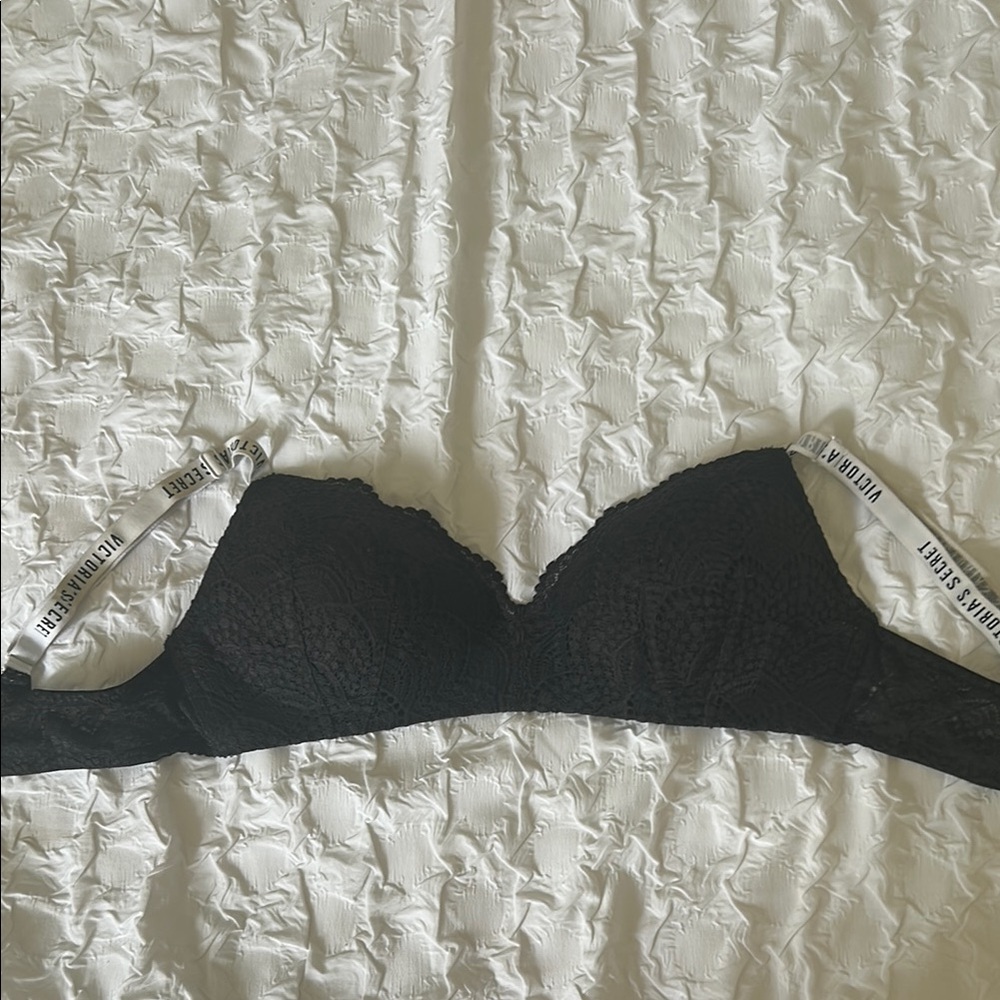 Victoria's Secret Black Lace Bra (no wire)